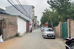GIẢM CHÀO 1 TỶ - BÁN NHÀ DU NỘI ( ĐÔNG ANH) - NHÀ 3 TẦNG DÂN XÂY - 30M RA ĐƯỜNG