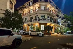 Nhà phố 7 phòng cho thuê tại Quận 12, TP.HCM