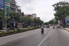 Bán Nhà mặt phố Ái Mộ, Bồ Đề, Long Biên: 226m2, MT11.5m, vỉa hè, kinh doanh 85