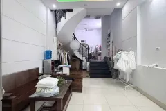 Nhà cho thuê 1 trệt 2 lầu tại Tân Bình, TP.HCM