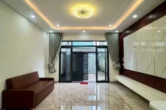Bán nhà 3 tầng 76m2 tại Quận 9, TP HCM