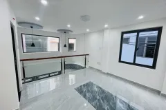 Nhà 5 tầng lô góc tại Phú Nhuận, TP.HCM
