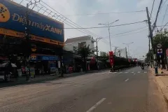 Nhà hẻm xe hơi gần Lotte Mart Bình Dương