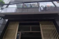 Nhà gần mặt tiền tại Tân Phú, Hồ Chí Minh