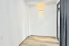 NHÀ MỚI ĐẸP CẠNH MẶT TIỀN TRUNG TÂM TÂN BÌNH, 2 TẦNG KIÊN CỐ 2PN( 1 PN DƯỚI