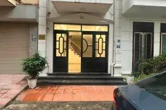 CHO THUÊ NHÀ NGÕ HOÀNG QUỐC VIỆT – CẦU GIẤY  50M² × 5 TẦNG  7 PHÒNG  23