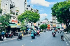 Bán nhà mặt tiền Tùng Thiện Vương, Quận 8, TP.HCM