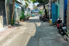 Nhà mặt tiền kinh doanh tại Tân Phú
