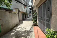Bán nhà Thạch Bàn 6 tỷ 34m ô tô gần nhà,ngõ nông