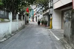 Bán nhà Ngọc Thụy, Long Biên. Dưới 6.6 tỷ. Diện tích 40m2 ô tô. Gần công viên