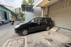 NHÀ XE HƠI NGỦ TRONG NHÀ - CHỢ LẠC QUANG - TRƯỜNG CHINH - DT105M2- 4mx18m giá