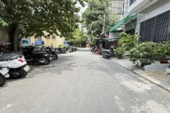 Bán nhà Mặt tiền Võ Oanh -  giao Nguyễn Gia Trí (D2), 8,6x17m, Cấp 4 - Tiện