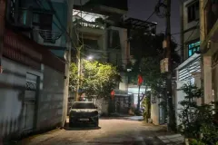 Nhà 9 tỷ 46m ô tô đỗ cửa,Thạch Bàn Long Biên,sổ đỏ đầy đủ