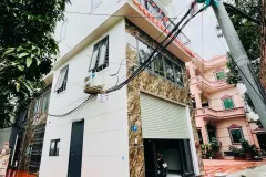 Phúc lợi long biên 8 tỷ 40m xây 6 tầng thang máy ô tô đỗ cửa