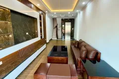 Bán nhà 5 tầng thang máy mới đẹp Lê Đại Hành, 38m2, mặt tiền 4.4m, 14 tỷ