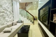Bán nhà phố cổ Hà Trung 45m², 6 tầng, mặt tiền 4m, giá 19,4 tỉ, xách vali vào ở