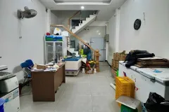 Chủ cần bán gấp nhà 1 trệt 1 lầu - 3 PN, ngang khoảng 6m, đất 80m², gần THPT