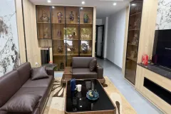Bán nhà phố Cảm Hội, 74m2, 5 tầng, mặt tiền 4m, 16.5 tỉ, nhà đẹp ở luôn, ngõ ba