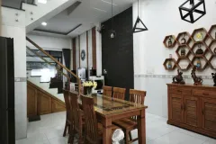 Bán nhà 3 tầng đường Số 11, Linh Xuân, Thủ Đức, TP HCM. DT 65m2, giá 6,88  tỷ,