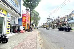 TUYỆT PHẨM nhà 3 Tầng có Garage Ô tô. Gần ngã 3 Lý Thường Kiệt và Trần Ngọc Giải