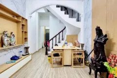Bán nhà Tân Ấp, 42m², 4 tầng, giá 7.3 tỷ, Hà Nội