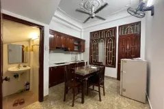 Nhà đẹp 5 tầng tại Đội Cấn, Ba Đình, Hà Nội