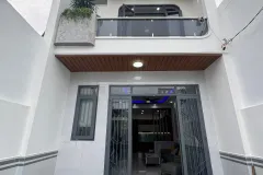 Nhà 1 trệt 1 lầu giá 2 tỷ 150 triệu tại Cần Đước, Tây Ninh