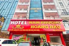 Bán khách sạn Nam Phương Hoàng Hậu cạnh Himlam ngang 12x40 giá  75 tỷ