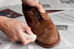 Cách vệ sinh và bảo quản giày bảo hộ lao động