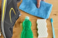 Cách bảo quản và vệ sinh giày bảo hộ lao động