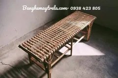Băng ghế chờ mây tre