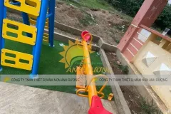 Bập bênh lò xo 2 chỗ ngồi an toàn tại Lâm Đồng