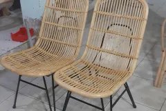 Ghế mây tự nhiên kết hợp chân sắt