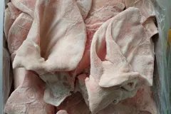 Tai Heo Đông Lạnh Chất Lượng Cao