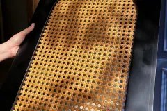 Tấm mây nhựa đan mắt cáo trang trí