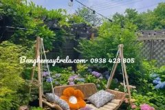 Ghế xích đu đan dây dù ban công