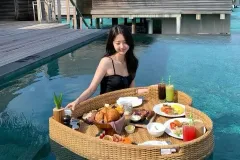 Khay nhựa nổi đồ ăn bể bơi tại TP.HCM
