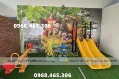 Cầu trượt trẻ em ngoài trời tại Lâm Đồng