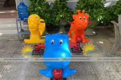 Thú nhún lò xo cho trẻ em tại Quảng Trị