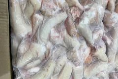 Đuôi Heo Đông Lạnh Đóng Gói 1kg – Tiện Dụng Cho Gia Đình
