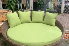 Giường tròn tắm nắng hồ bơi