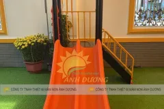 Cầu trượt trẻ em ngoài trời tại Lâm Đồng
