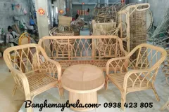 Bàn ghé mây hiện đại phòng khách