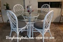 Bàn ghế ăn mây tự nhiên