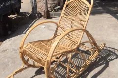Ghế bập bênh mây tre