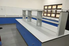 Cung cấp bàn thí nghiệm chất lượng tại TP.HCM