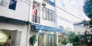 Bán nhà Trâu Qùy 6.2 tỷ 42m lô góc Ô TÔ đỗ cửa