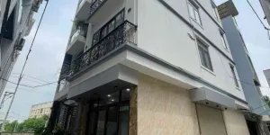 Bán nhà Trâu Qùy 9.1 tỷ 40m lô góc Ô TÔ đỗ cửa