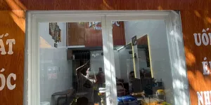 SANG NHƯỢNG TIỆM TÓC – MẶT TIỀN ĐƯỜNG SỐ 32, P. BÌNH PHÚ, QUẬN 6 , HỒ CHÍ MINH