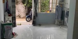 NHÀ ĐẸP RẺ 62M2 CHỈ 2TY980 -HẺM XE HƠI -TỈNH LỘ 43